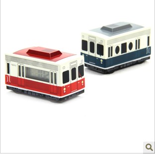Bus_Shape_Retro_Style_Children__s_Specialty_Clocks_2.jpg
