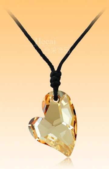 Champagne_Diamond_Two_Pieces_Heart_Shape_Jewelry_Sets_2.jpg
