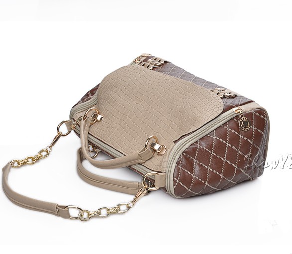 Green_Gray_With_Lattice_One_Shoulder_Clutches_7.jpg