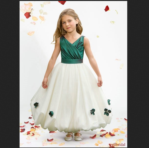 Green_White_Sleeveless_Ruffles_V_Neck_Flower_Girl_Dresses_1.jpg
