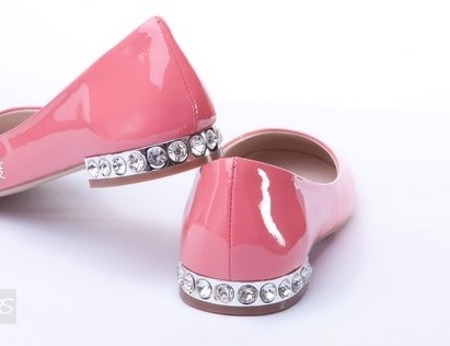 Pink_Leather_With_Diamond_Flats_Women__s_Bridal_Shoes_2.jpg