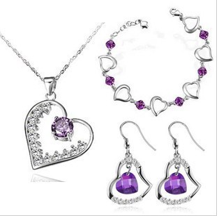 Purple_Diamond_Heart_Shape_Silver_Women__s_Jewelry_Sets_1.jpg