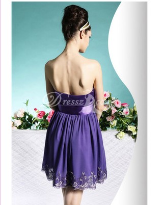 Purple_Embroidery_Chiffon_Sweetheart_Strapless_Mini_Homecoming_Dresses_2.jpg