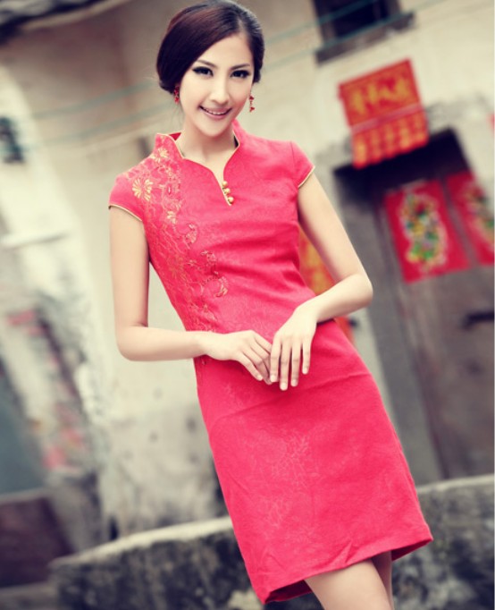 Red_Short_Sleeves_Fitted_Tight_Cheongsam_Wedding_Dresses_2.jpg