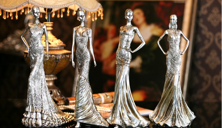 Silver_Dress_Girl_European_Style_Fashion_Wedding_Decorations___Gifts_5.jpg