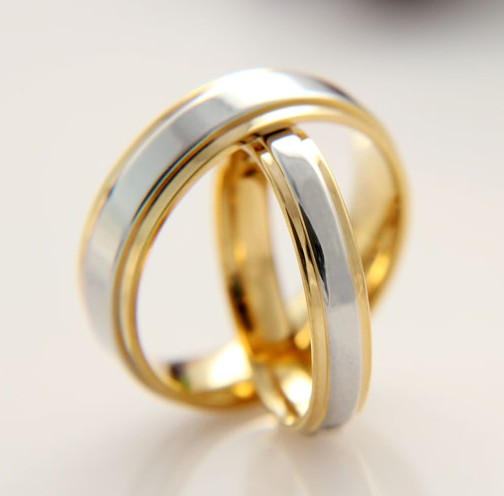 Silver_Gold_Couple_Stainless_Steel_Wedding___Engagement_Rings_2.jpg
