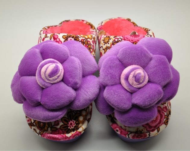 Wedge_Style_Flowers_On_Purple_Korean_Style_Winter__s_Slippers_4.jpg