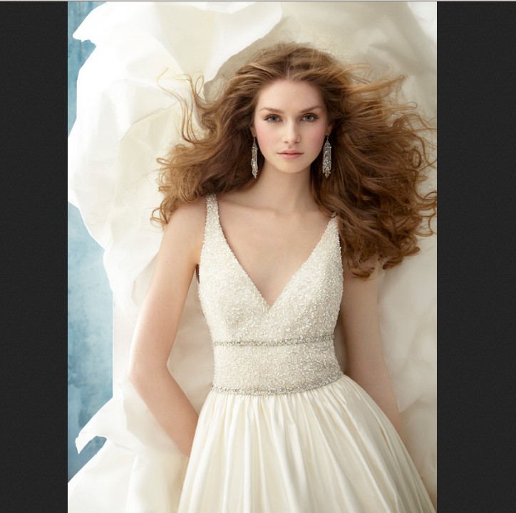 White_V_neck_Satin_Knee_Length_Sweetheart_Homecoming_Dresses_1.jpg